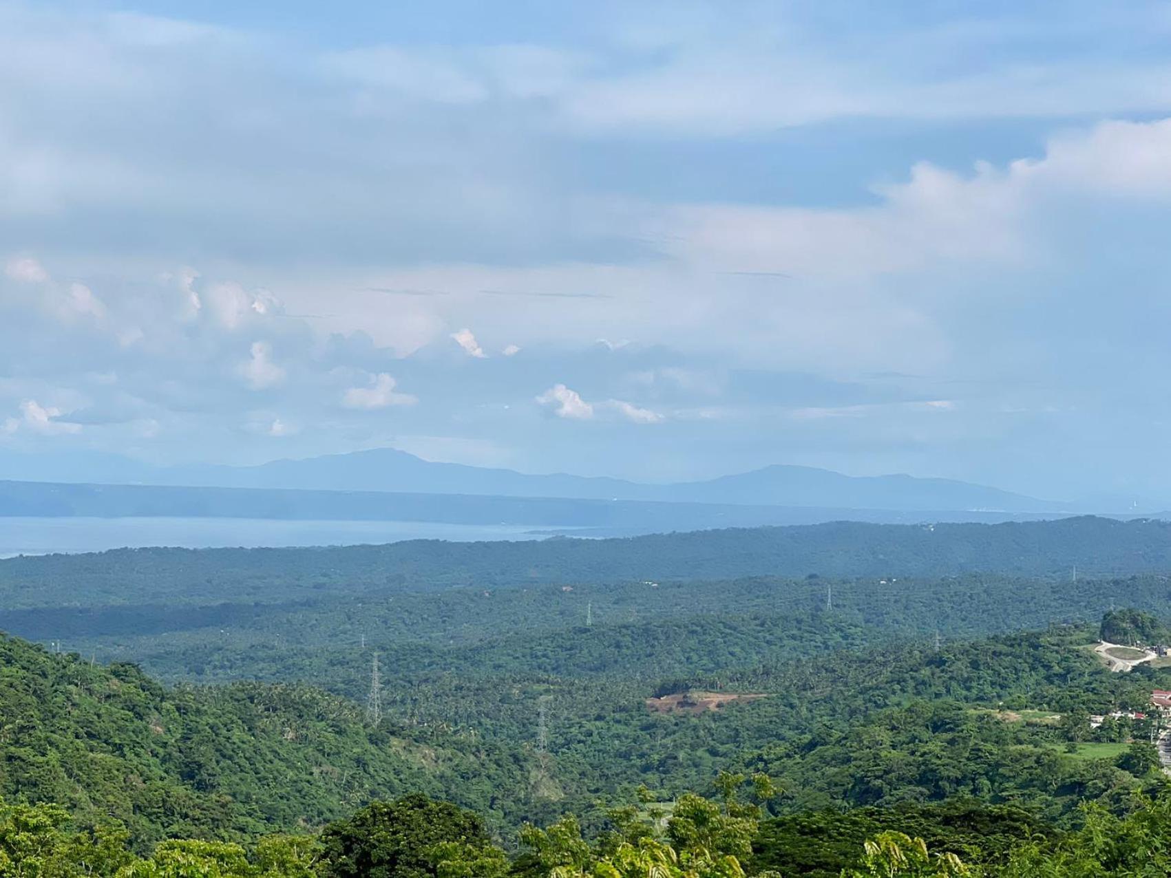 Splendido Tagagtay Taal Lake Staycation Free Parking Netflix No Free Pool Tagaytay City Buitenkant foto
